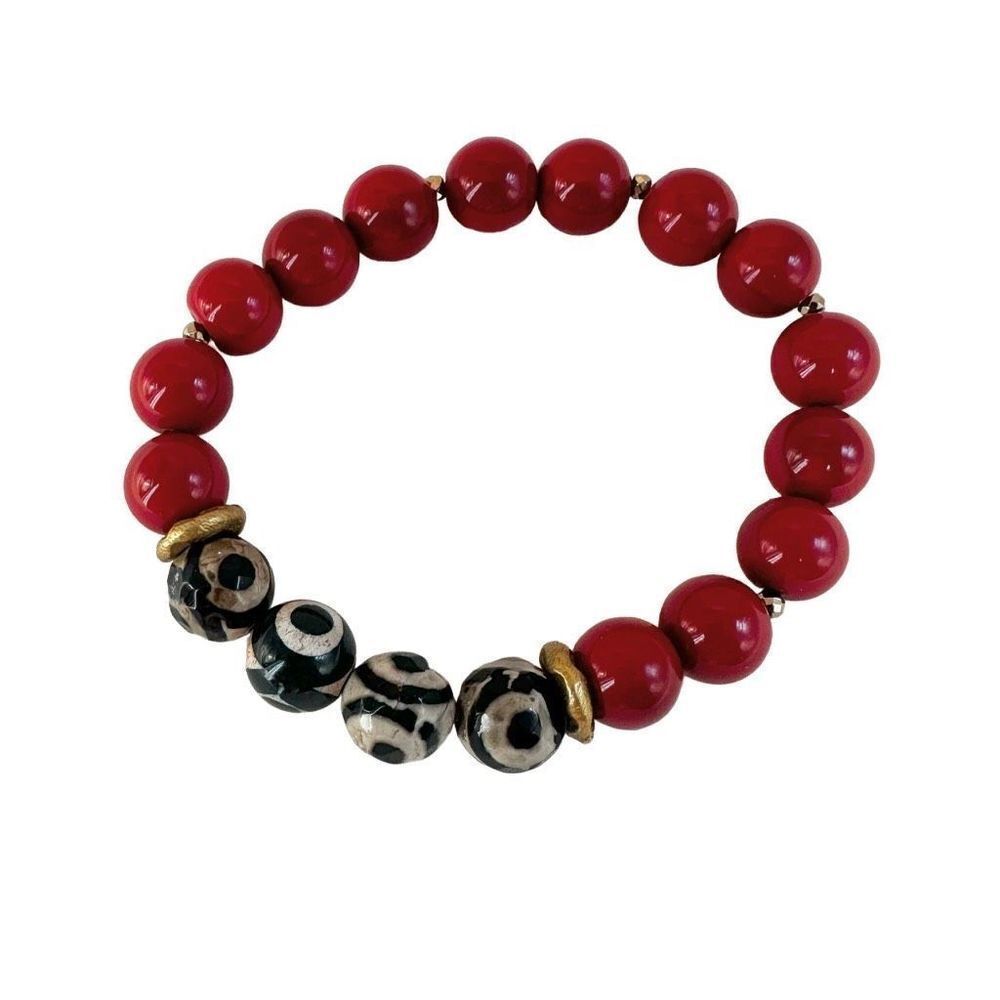 Red and black eye beaded protection stretchy bracelet